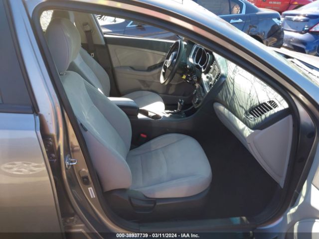 Photo 4 VIN: 5XXGM4A75EG351093 - KIA OPTIMA 