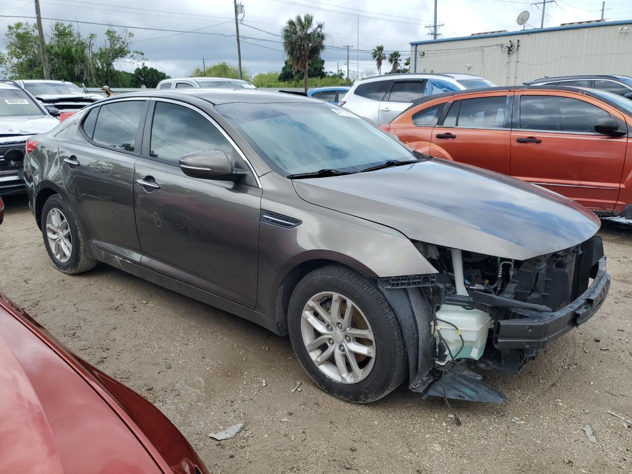 Photo 3 VIN: 5XXGM4A76DG133498 - KIA OPTIMA 