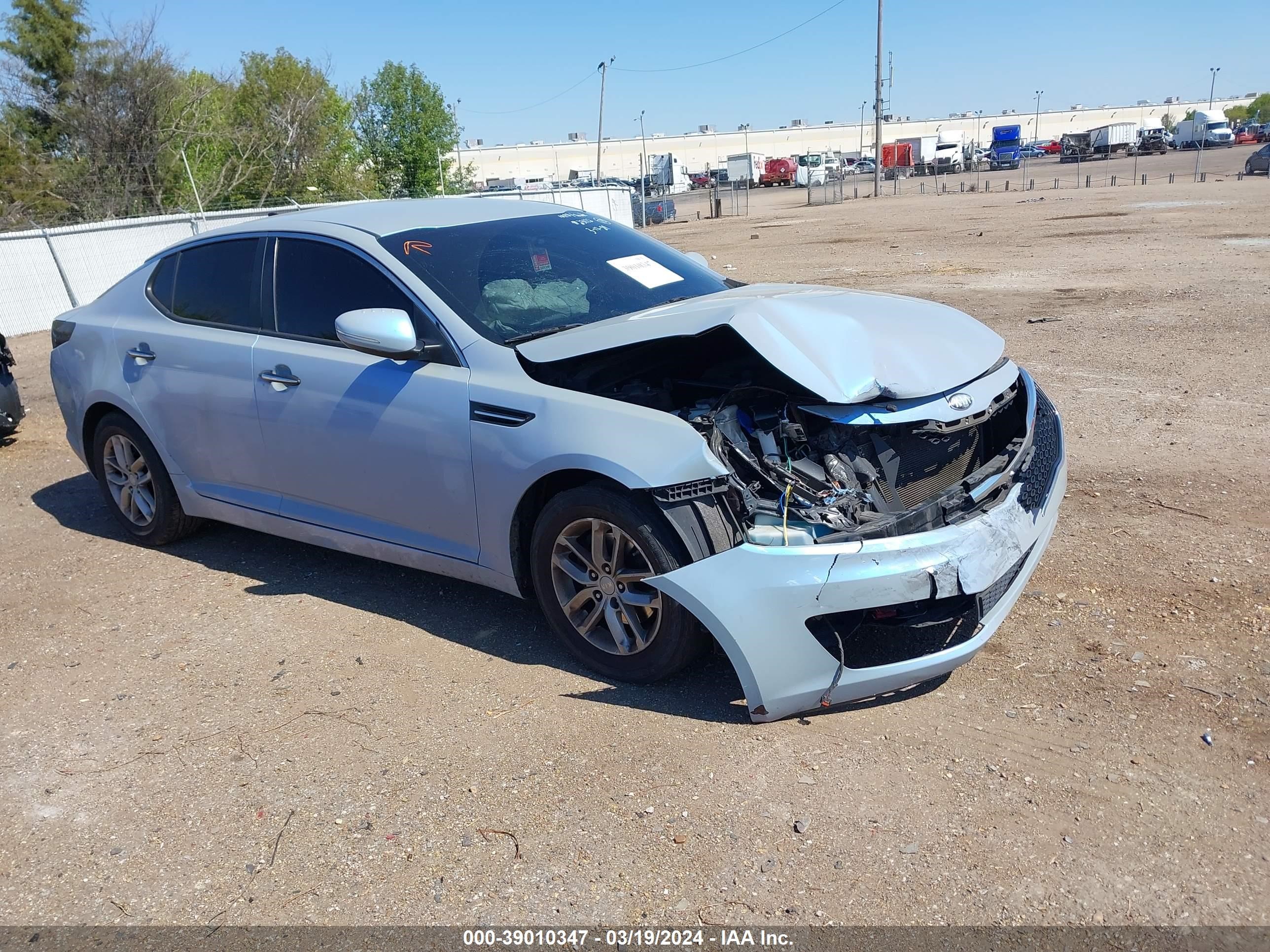 Photo 0 VIN: 5XXGM4A76DG211813 - KIA OPTIMA 