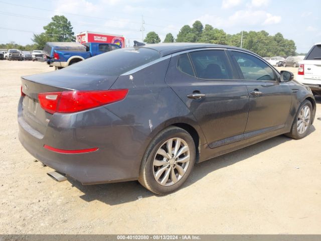 Photo 3 VIN: 5XXGM4A76FG470045 - KIA OPTIMA 