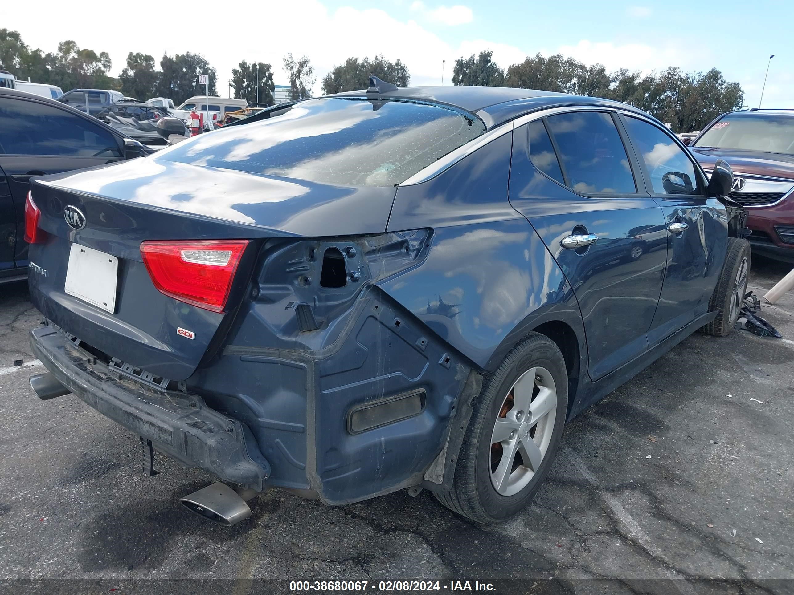 Photo 3 VIN: 5XXGM4A76FG477061 - KIA OPTIMA 