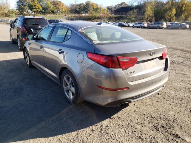 Photo 2 VIN: 5XXGM4A76FG493924 - KIA OPTIMA LX 