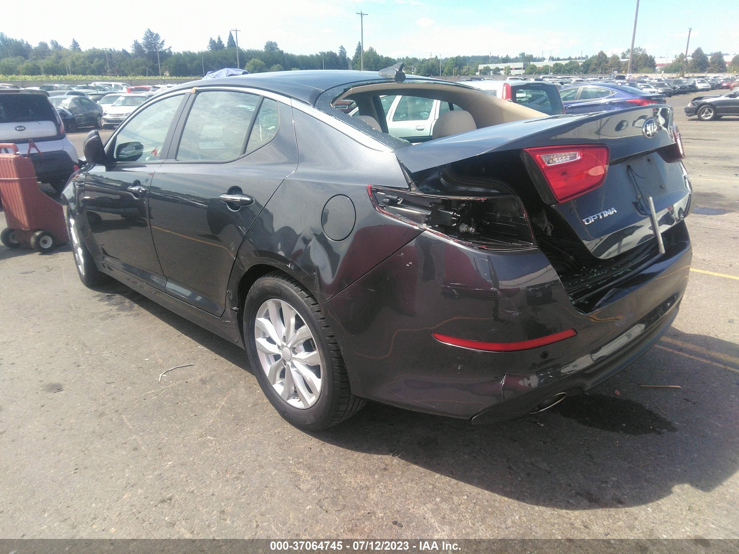 Photo 2 VIN: 5XXGM4A76FG500175 - KIA OPTIMA 