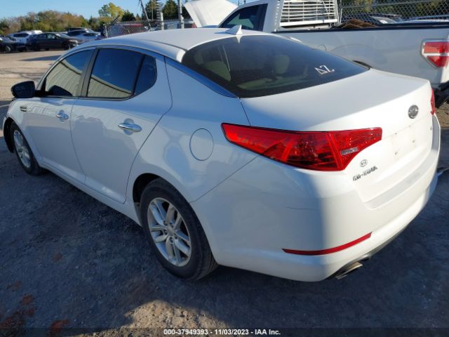 Photo 2 VIN: 5XXGM4A77CG051777 - KIA OPTIMA 