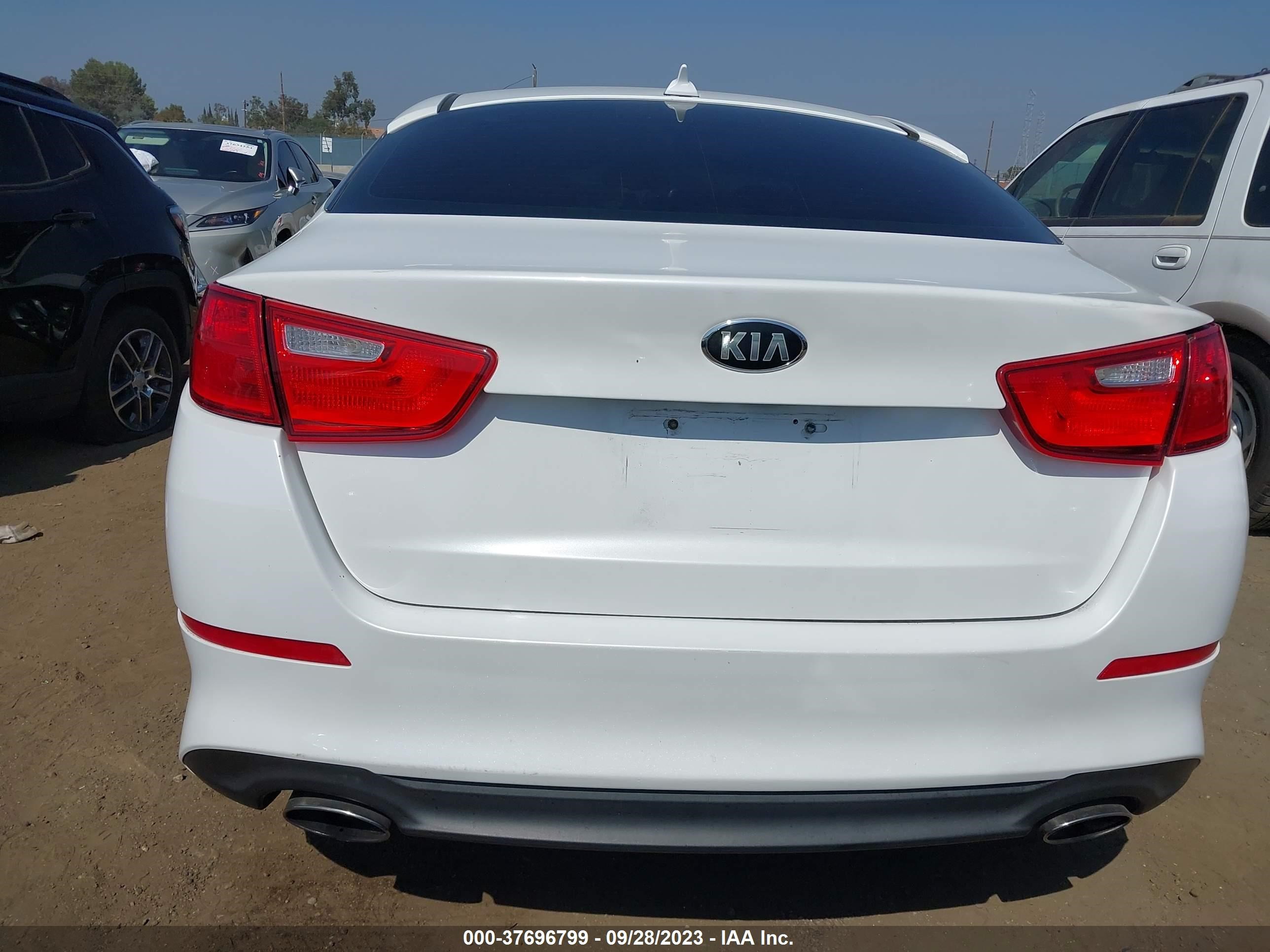 Photo 14 VIN: 5XXGM4A77EG302199 - KIA OPTIMA 