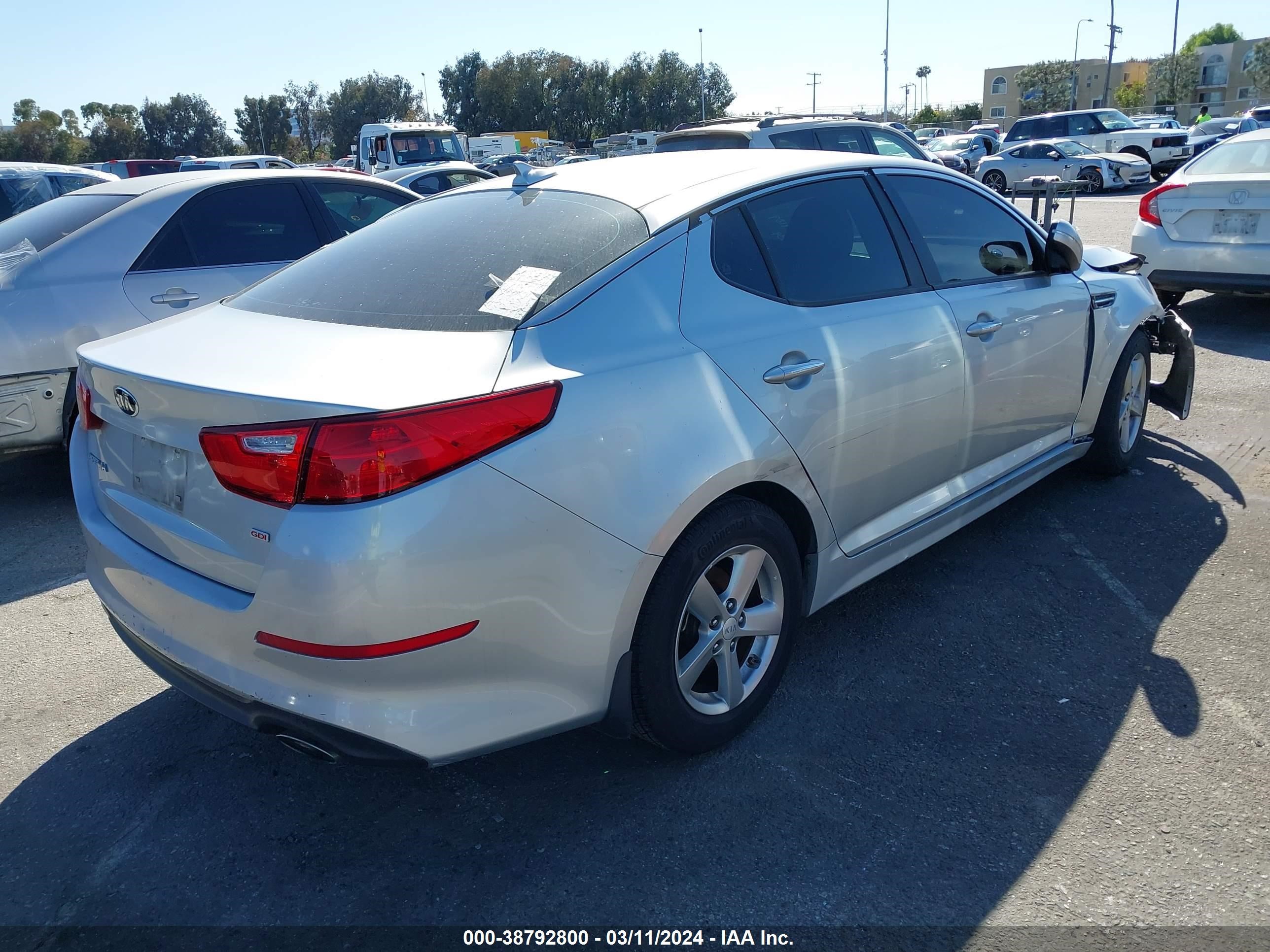 Photo 3 VIN: 5XXGM4A77FG431285 - KIA OPTIMA 