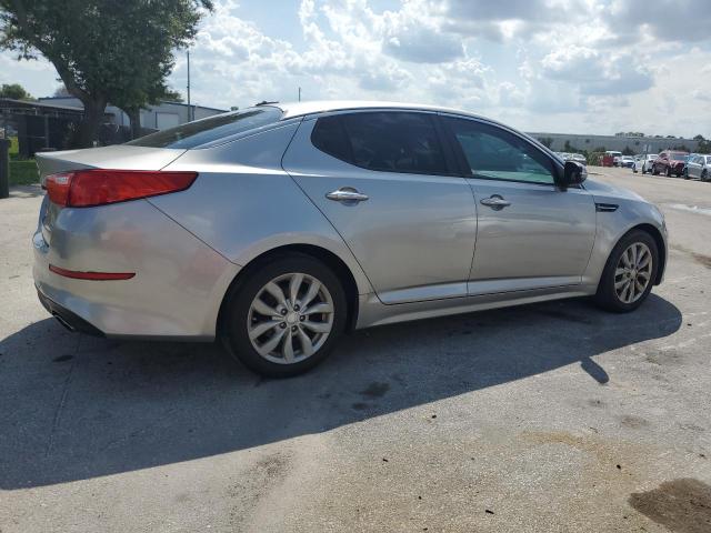 Photo 2 VIN: 5XXGM4A77FG464934 - KIA OPTIMA LX 