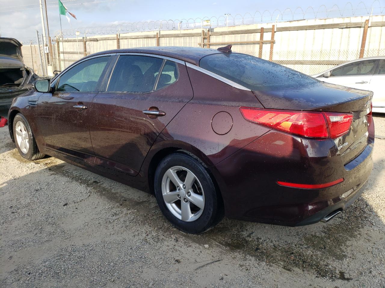 Photo 1 VIN: 5XXGM4A77FG488649 - KIA OPTIMA 