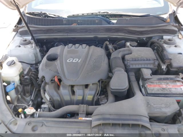 Photo 9 VIN: 5XXGM4A77FG494452 - KIA OPTIMA 