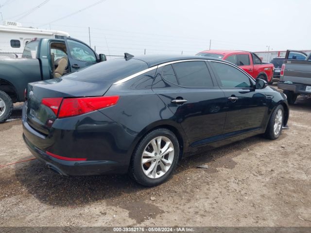 Photo 3 VIN: 5XXGM4A78DG190236 - KIA OPTIMA 