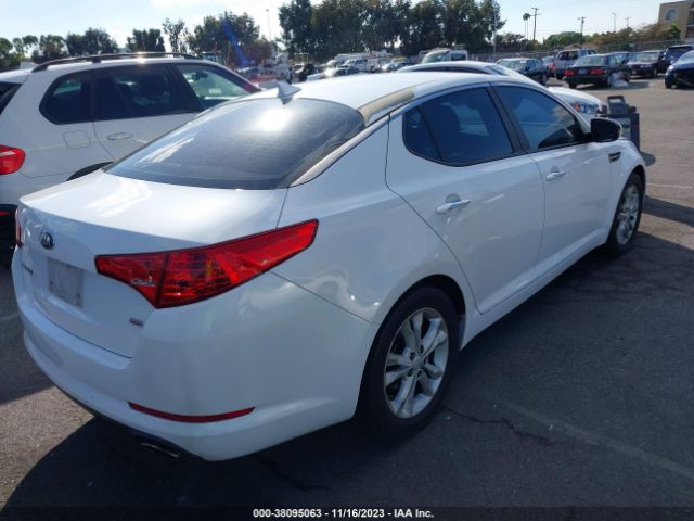 Photo 3 VIN: 5XXGM4A78DG212073 - KIA OPTIMA 