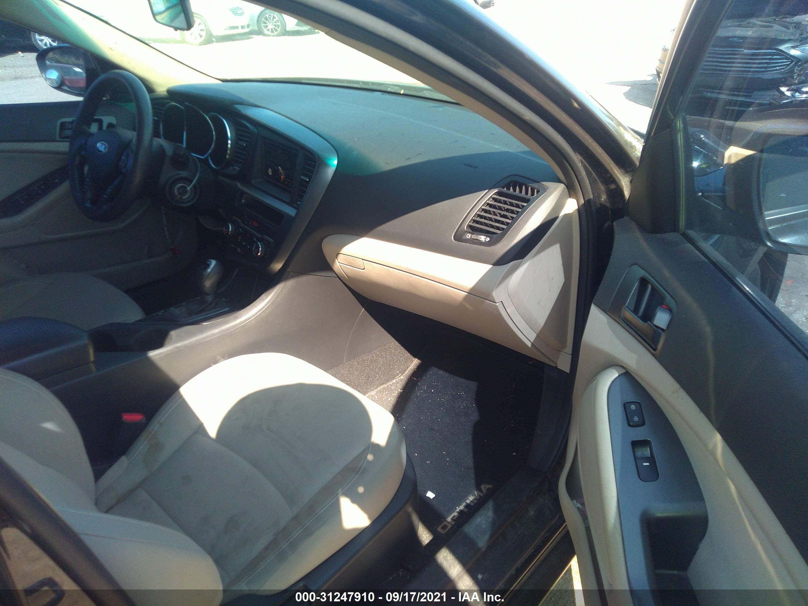 Photo 4 VIN: 5XXGM4A78DG253688 - KIA OPTIMA 