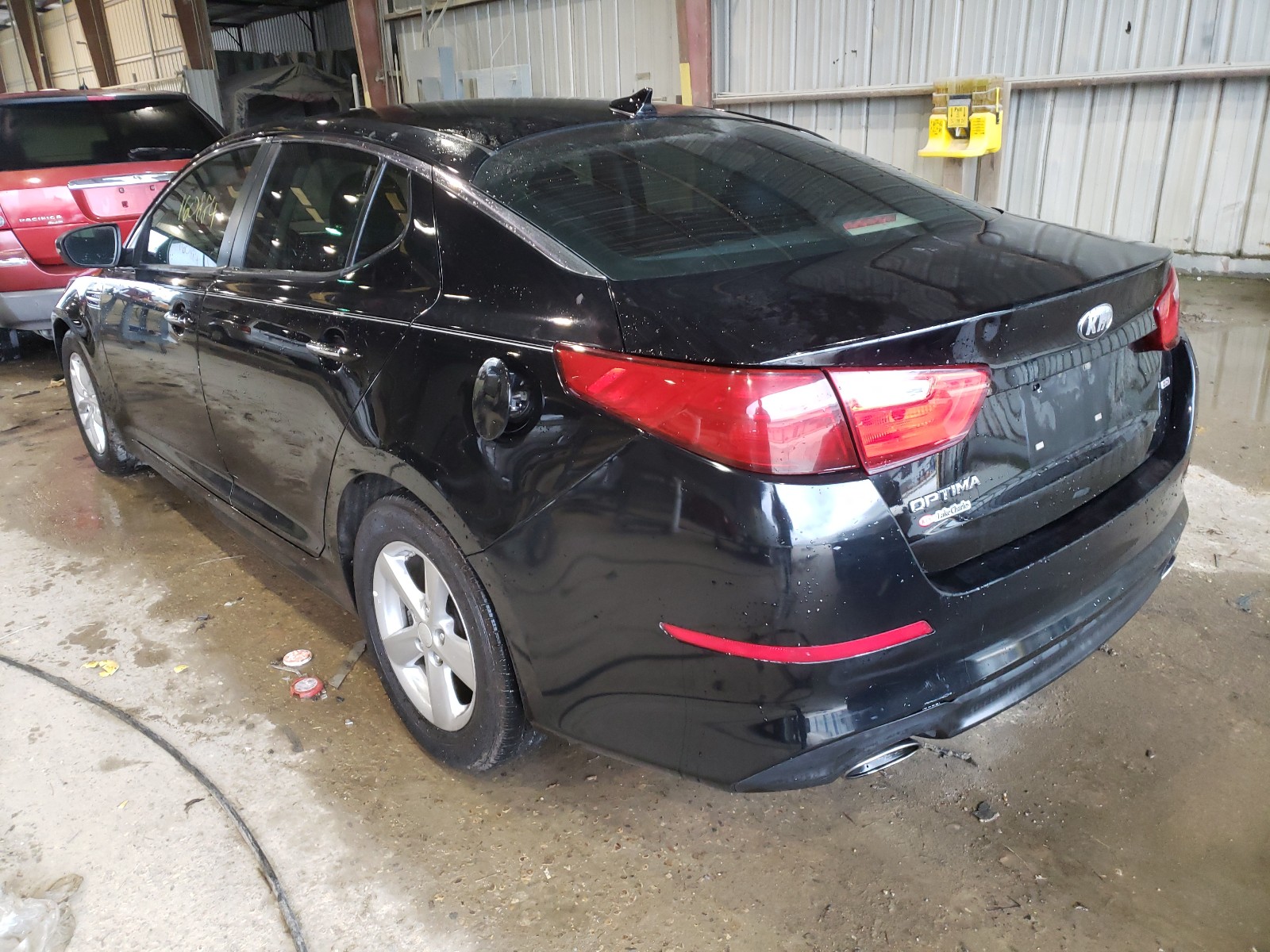 Photo 2 VIN: 5XXGM4A78FG386146 - KIA OPTIMA LX 