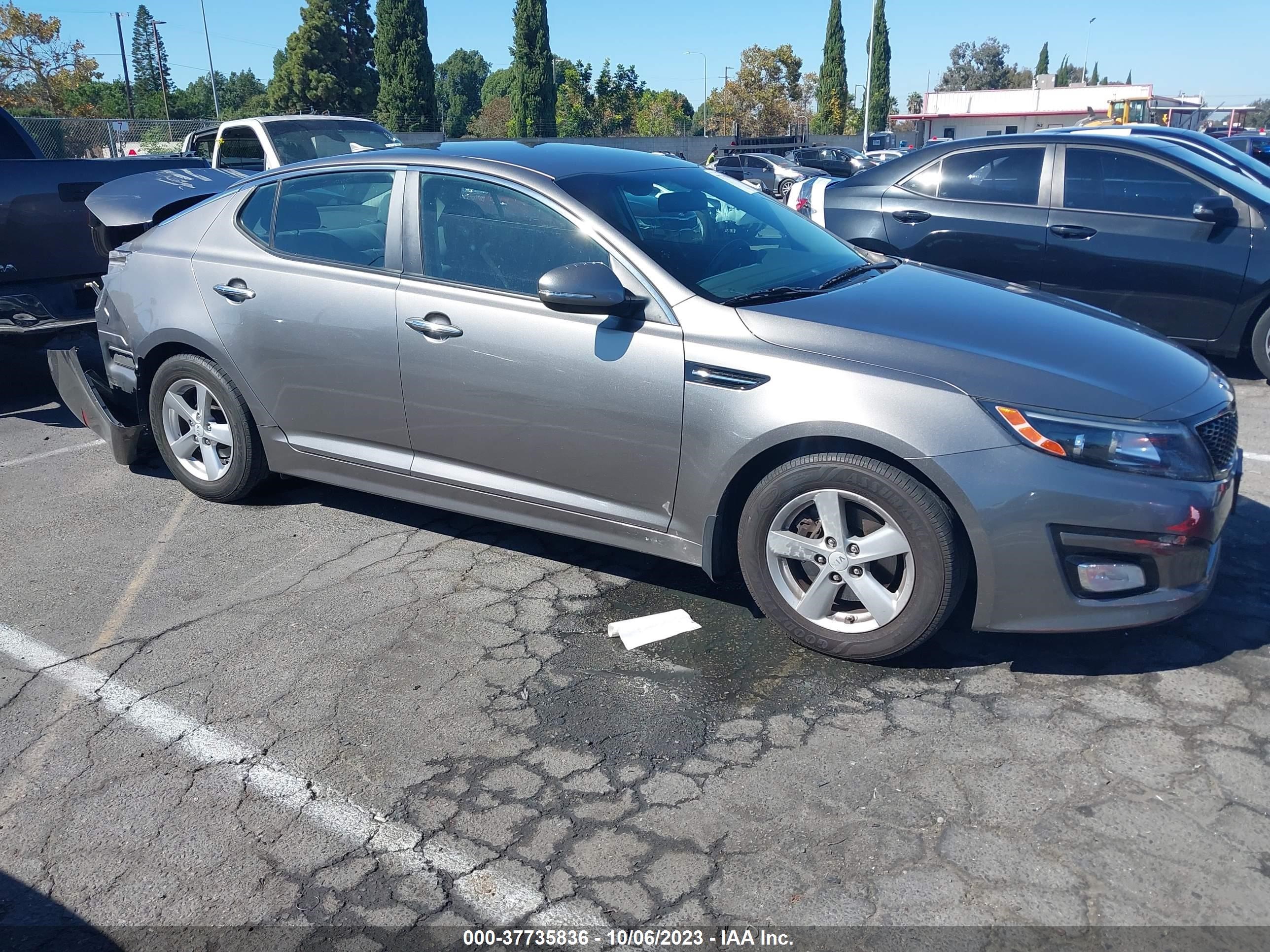 Photo 13 VIN: 5XXGM4A78FG425804 - KIA OPTIMA 