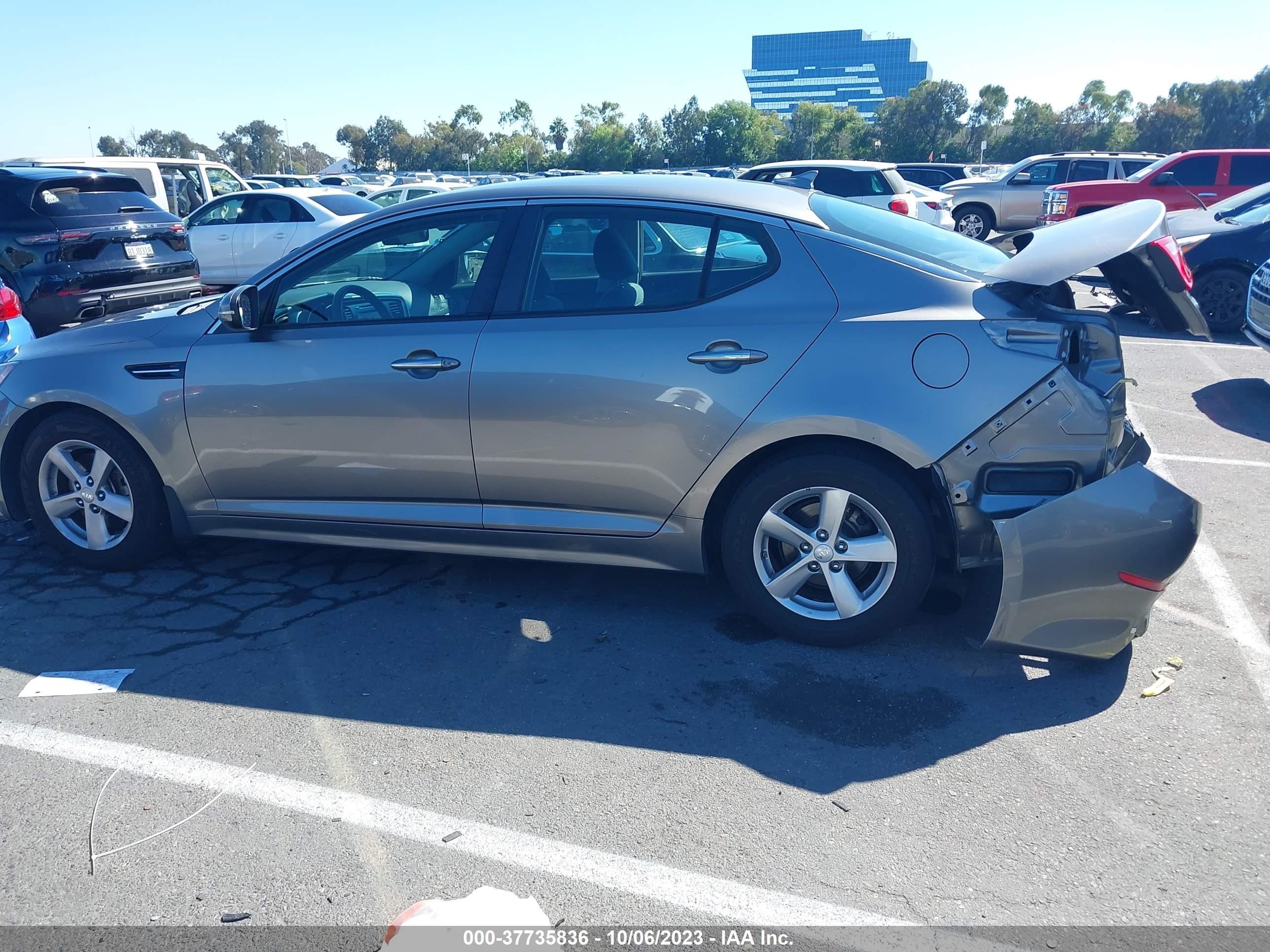 Photo 14 VIN: 5XXGM4A78FG425804 - KIA OPTIMA 