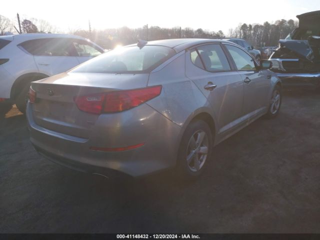 Photo 3 VIN: 5XXGM4A78FG469415 - KIA OPTIMA 