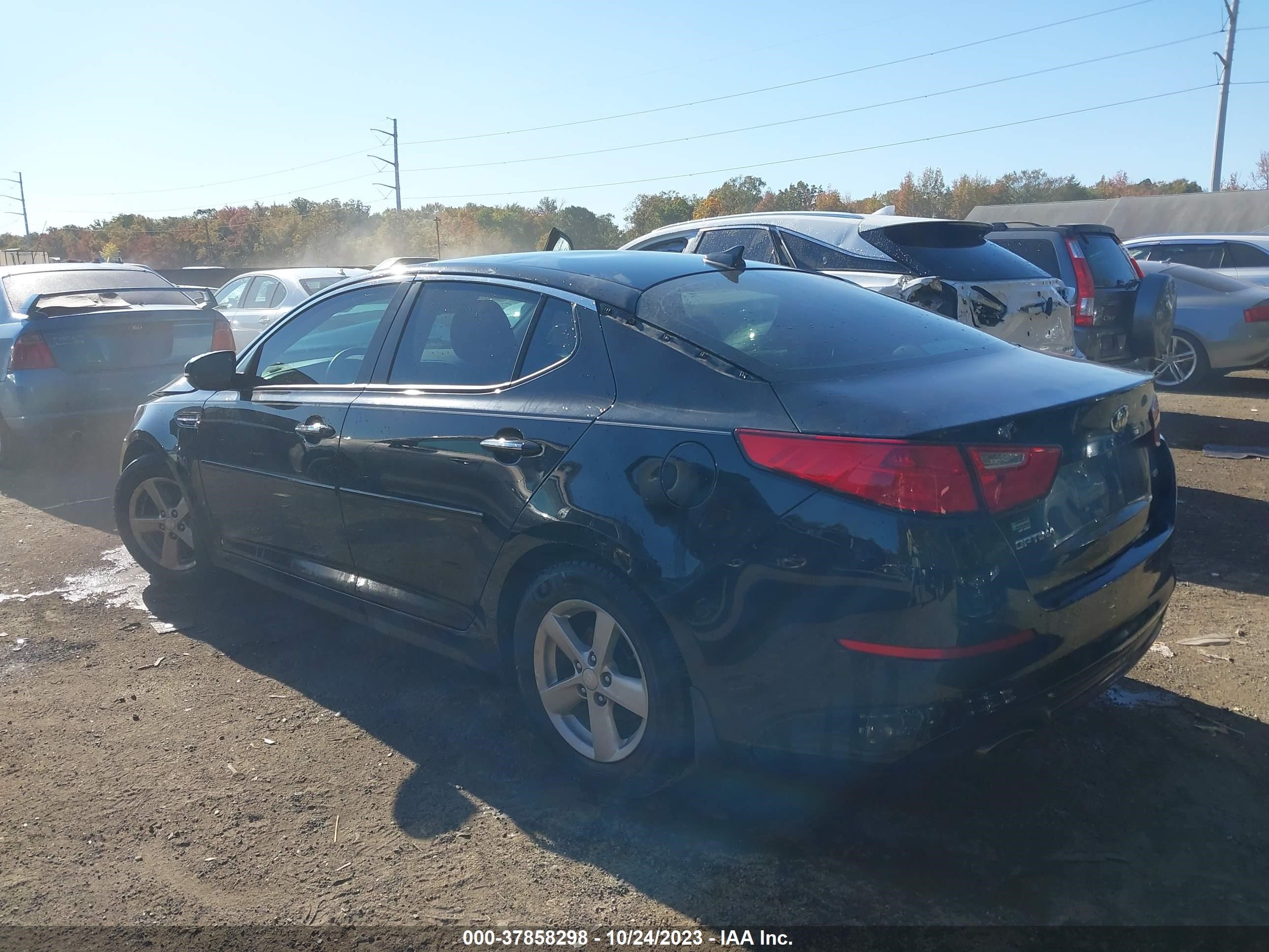 Photo 2 VIN: 5XXGM4A78FG474680 - KIA OPTIMA 