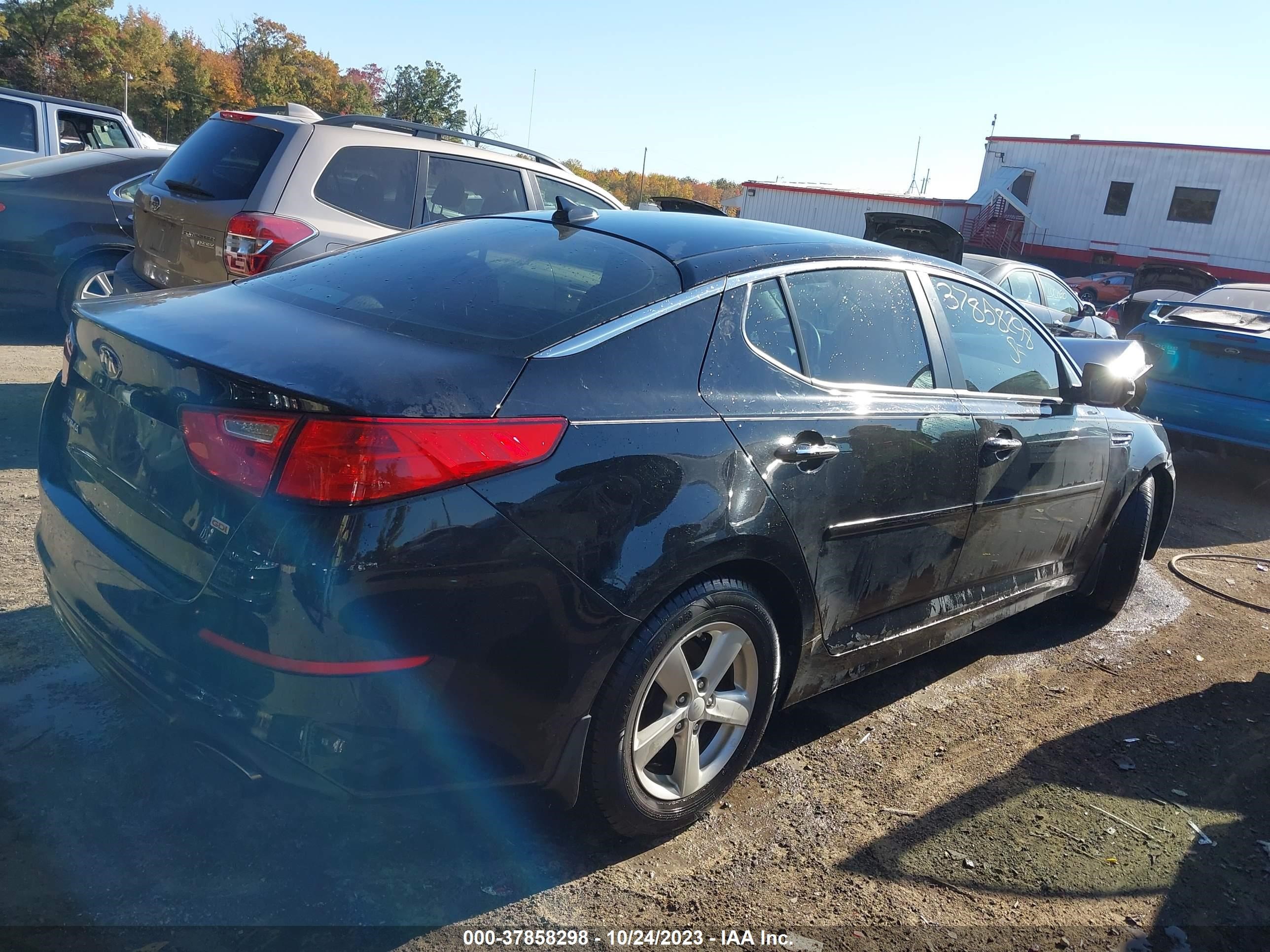 Photo 3 VIN: 5XXGM4A78FG474680 - KIA OPTIMA 