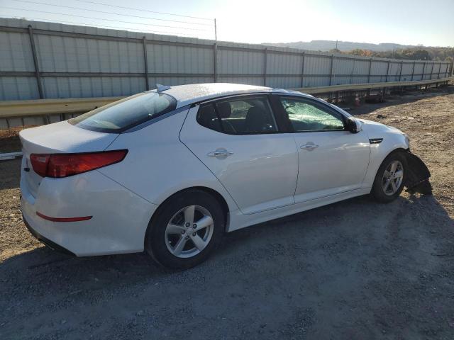 Photo 2 VIN: 5XXGM4A78FG482052 - KIA OPTIMA LX 