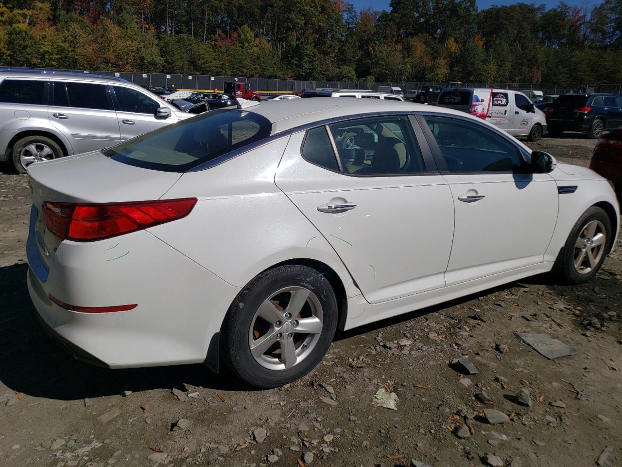 Photo 2 VIN: 5XXGM4A78FG518838 - KIA OPTIMA 