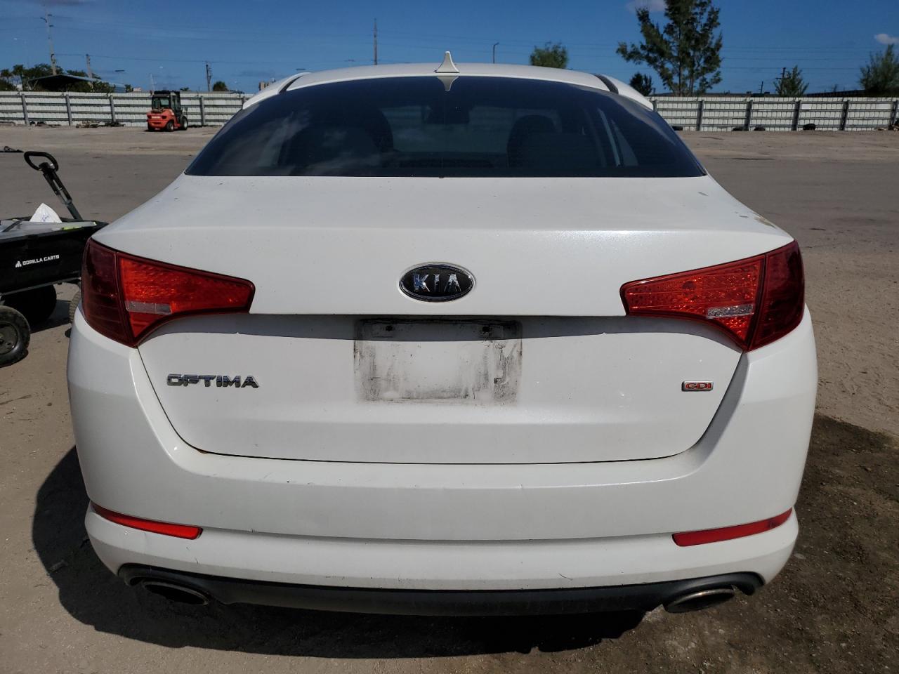 Photo 5 VIN: 5XXGM4A79CG013306 - KIA OPTIMA 