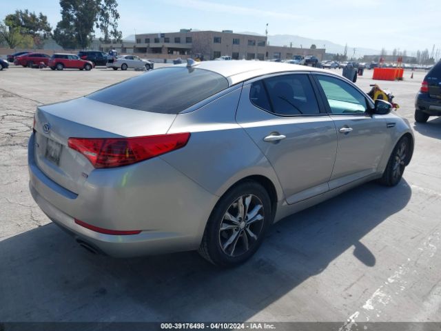 Photo 3 VIN: 5XXGM4A79CG057340 - KIA OPTIMA 