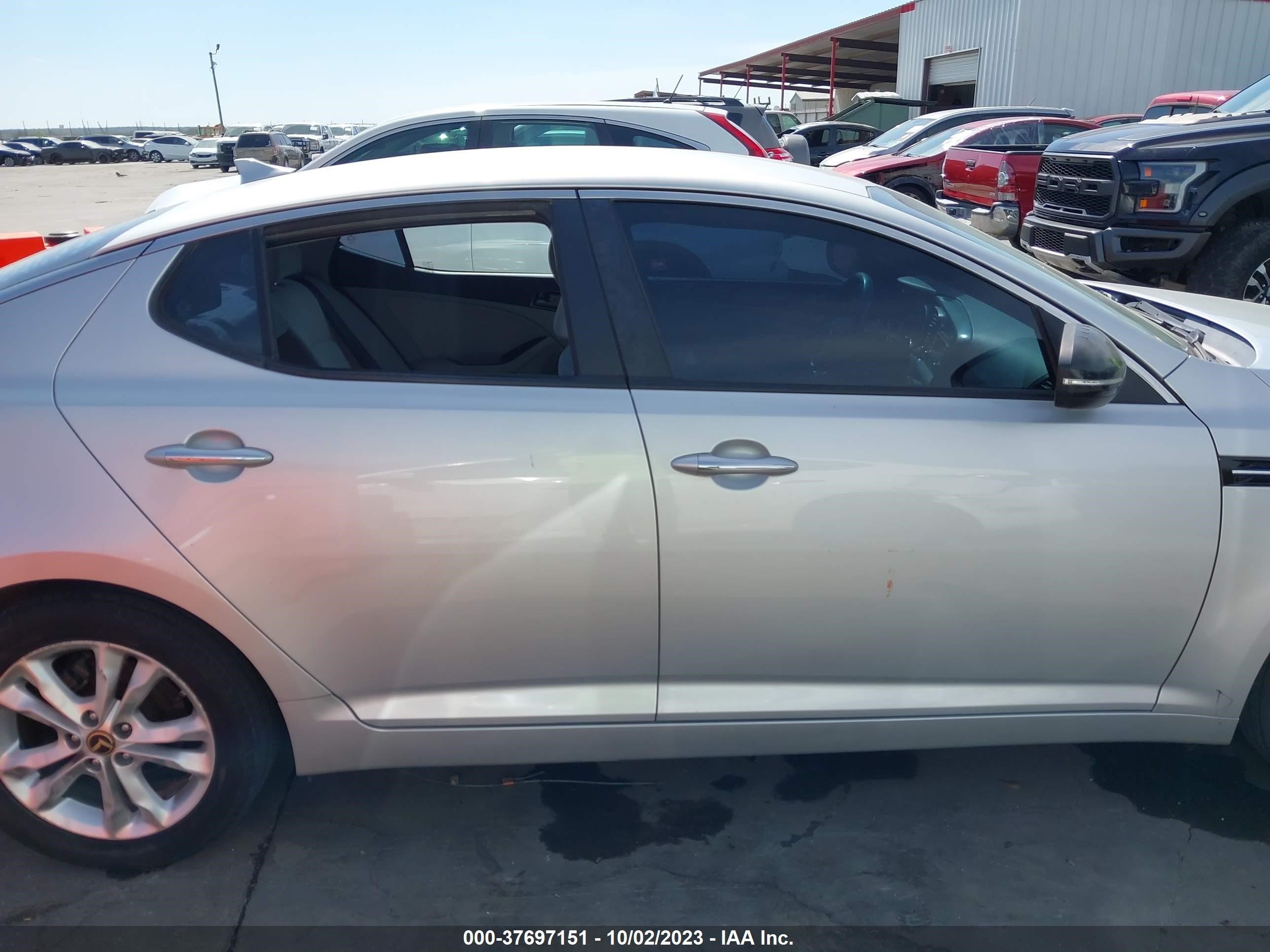 Photo 13 VIN: 5XXGM4A79CG080066 - KIA OPTIMA 