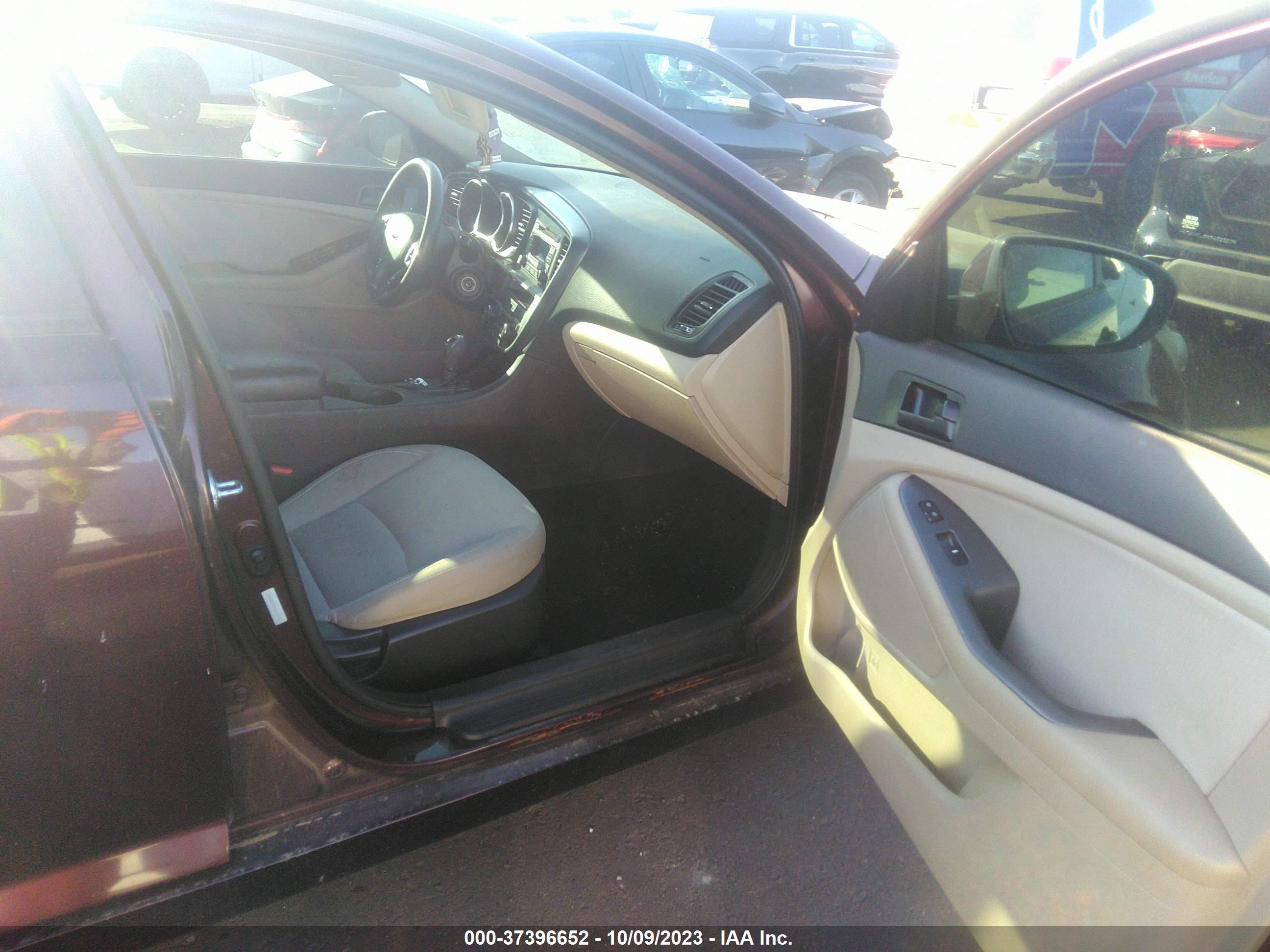 Photo 4 VIN: 5XXGM4A79DG124018 - KIA OPTIMA 