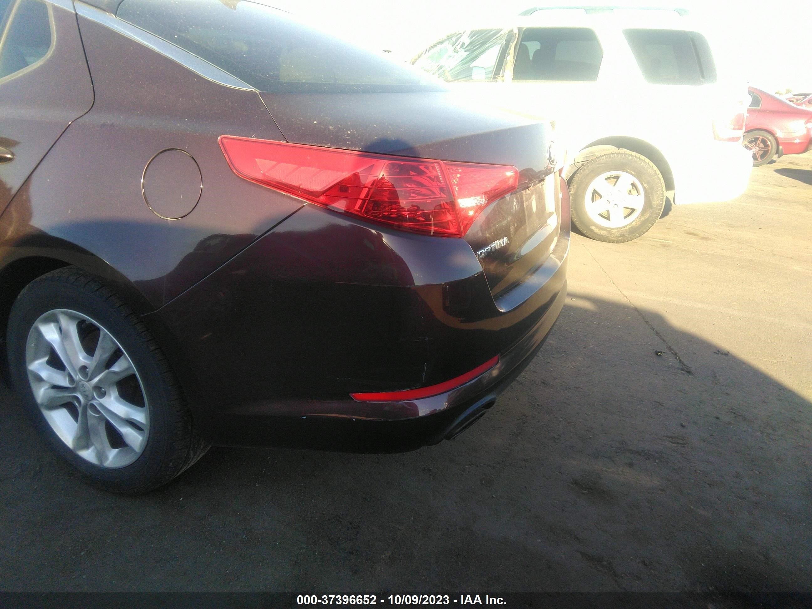 Photo 5 VIN: 5XXGM4A79DG124018 - KIA OPTIMA 