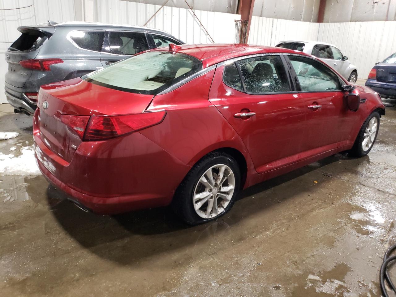 Photo 2 VIN: 5XXGM4A79DG208369 - KIA OPTIMA 