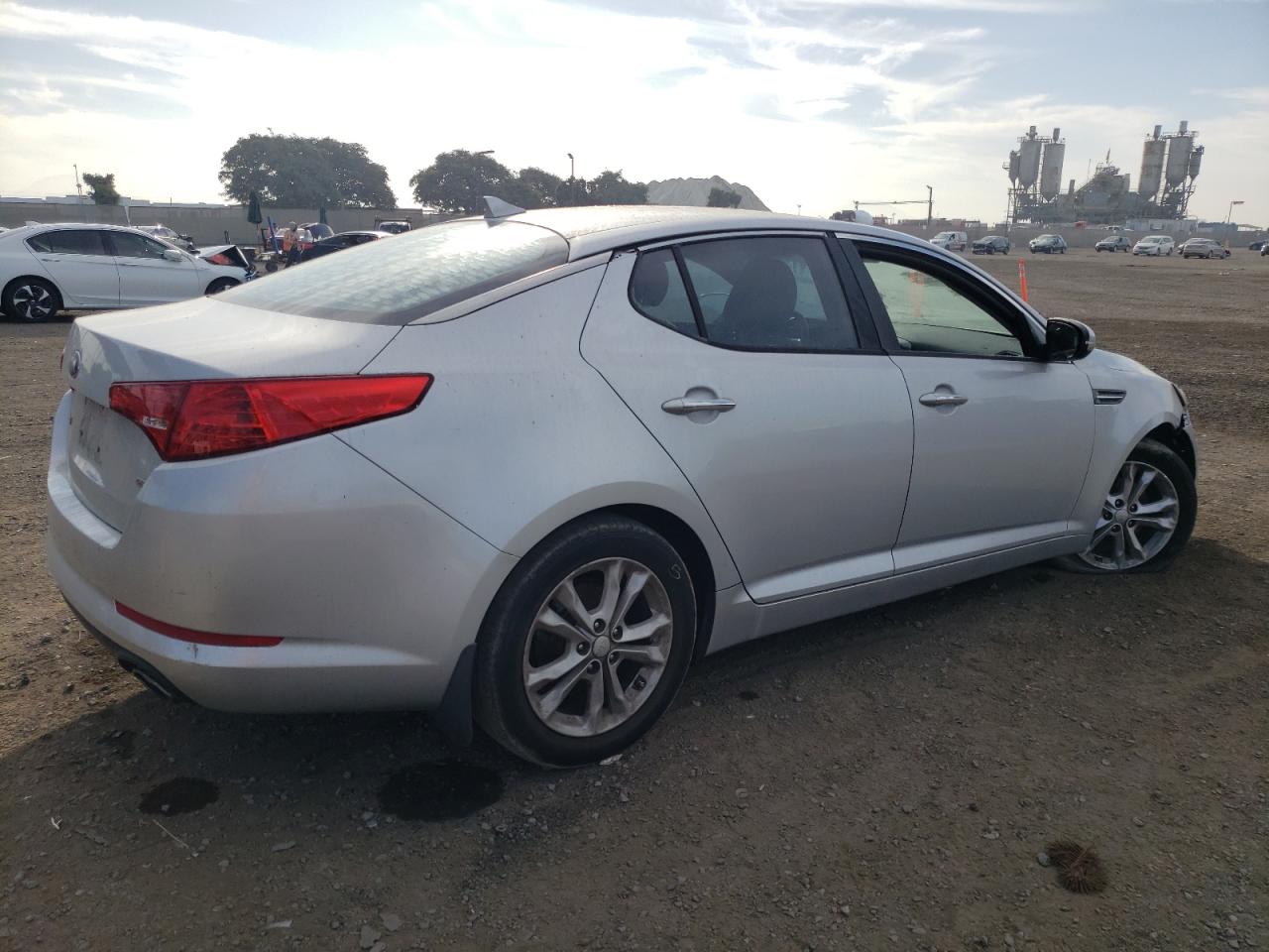 Photo 2 VIN: 5XXGM4A79DG229142 - KIA OPTIMA 