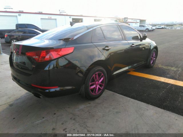 Photo 3 VIN: 5XXGM4A79DG241212 - KIA OPTIMA 