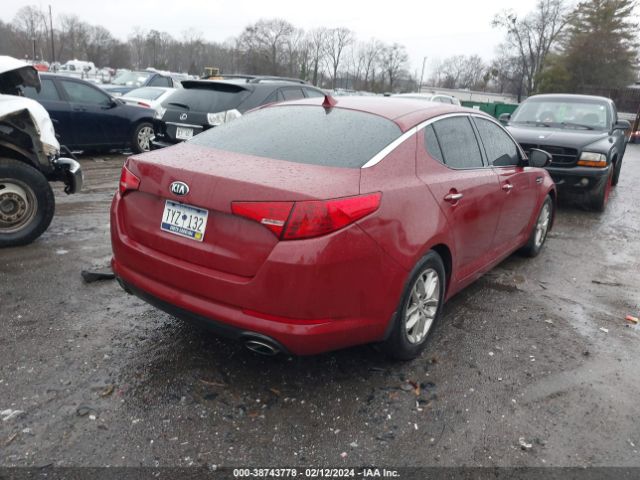 Photo 3 VIN: 5XXGM4A79DG256907 - KIA OPTIMA 