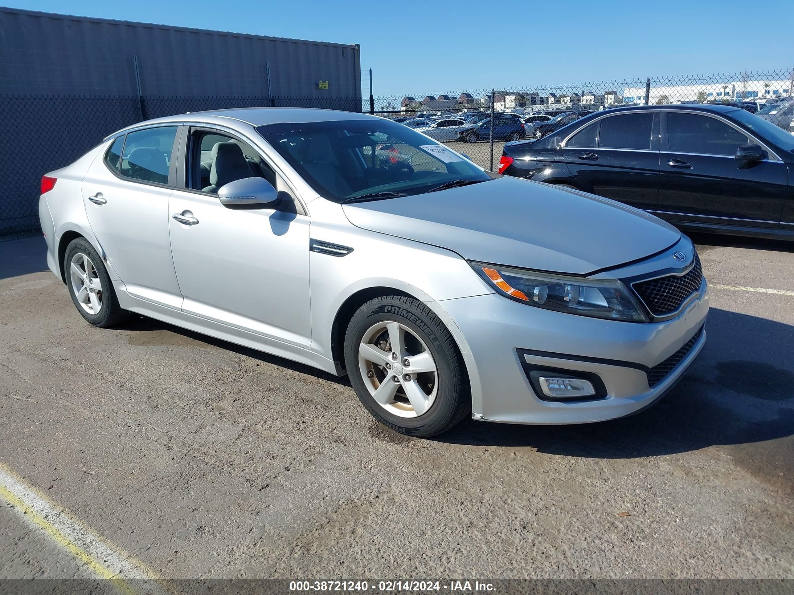 Photo 1 VIN: 5XXGM4A79EG262871 - KIA OPTIMA 