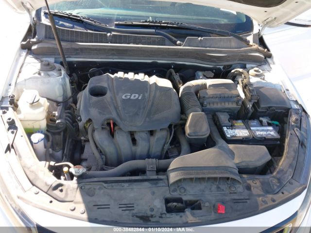 Photo 9 VIN: 5XXGM4A79EG307792 - KIA OPTIMA 