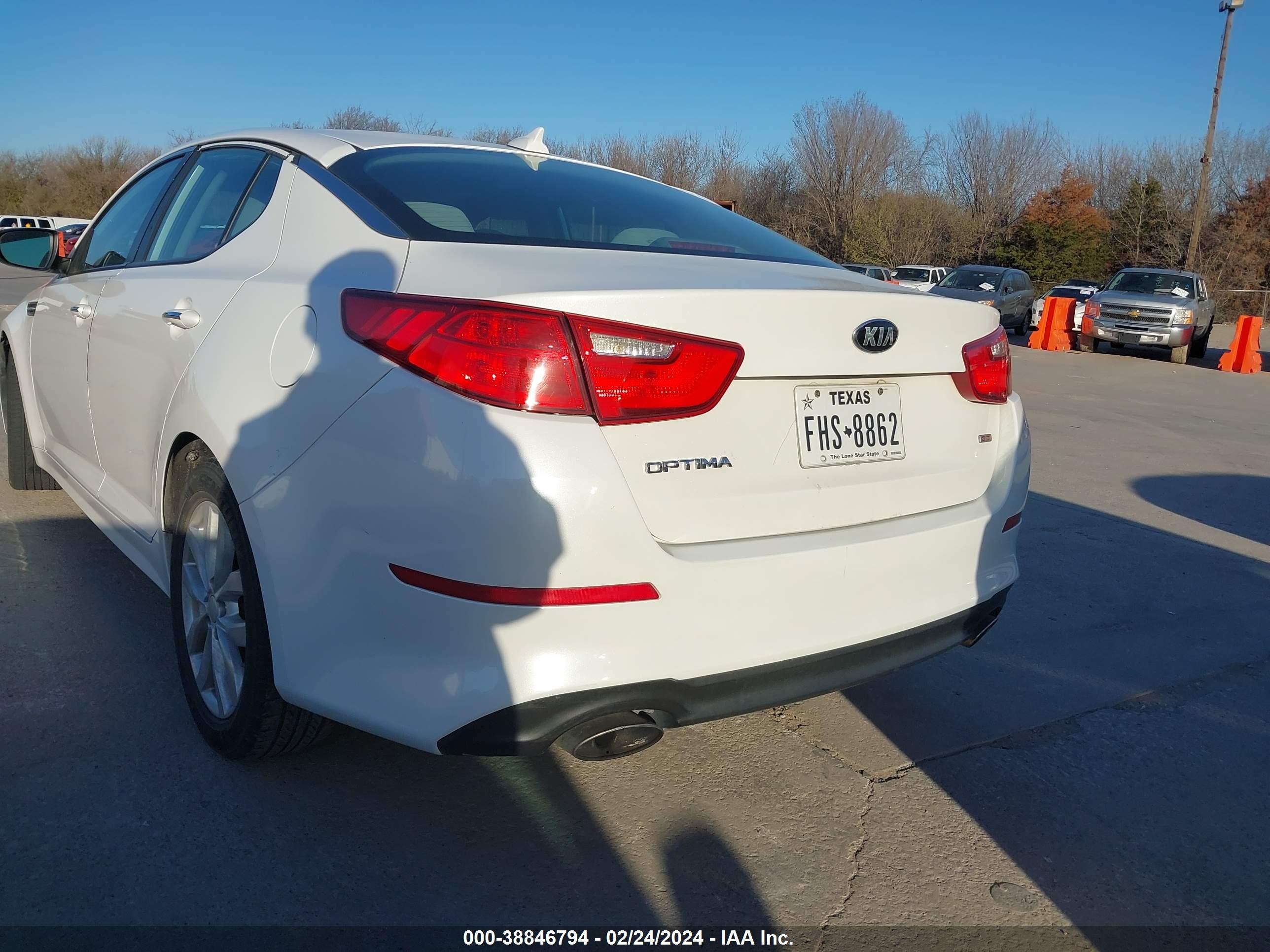 Photo 2 VIN: 5XXGM4A79EG308893 - KIA OPTIMA 