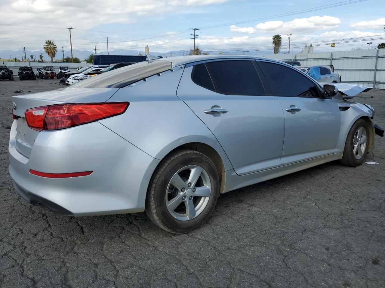 Photo 2 VIN: 5XXGM4A79EG334846 - KIA OPTIMA 