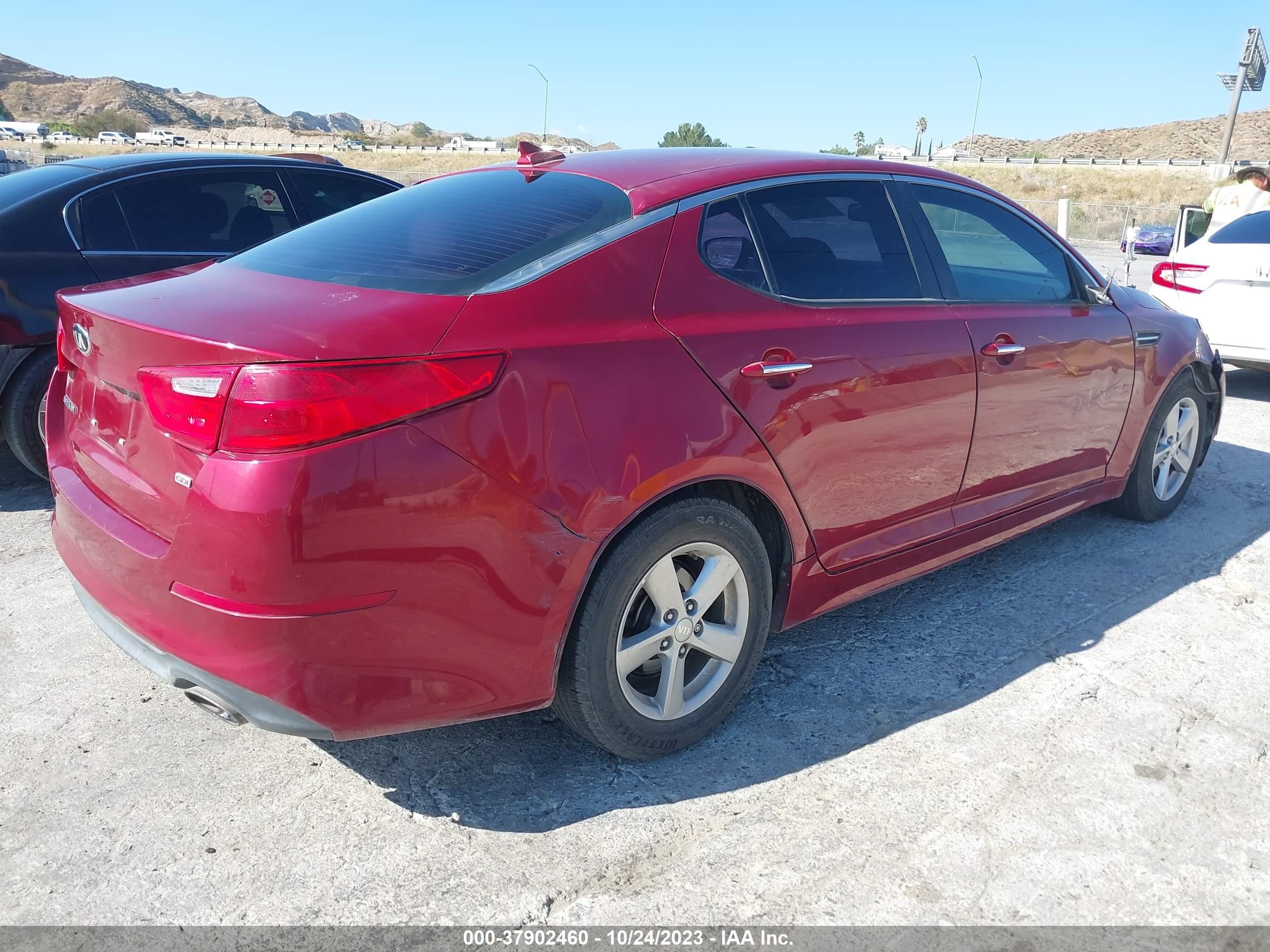 Photo 3 VIN: 5XXGM4A79FG356895 - KIA OPTIMA 