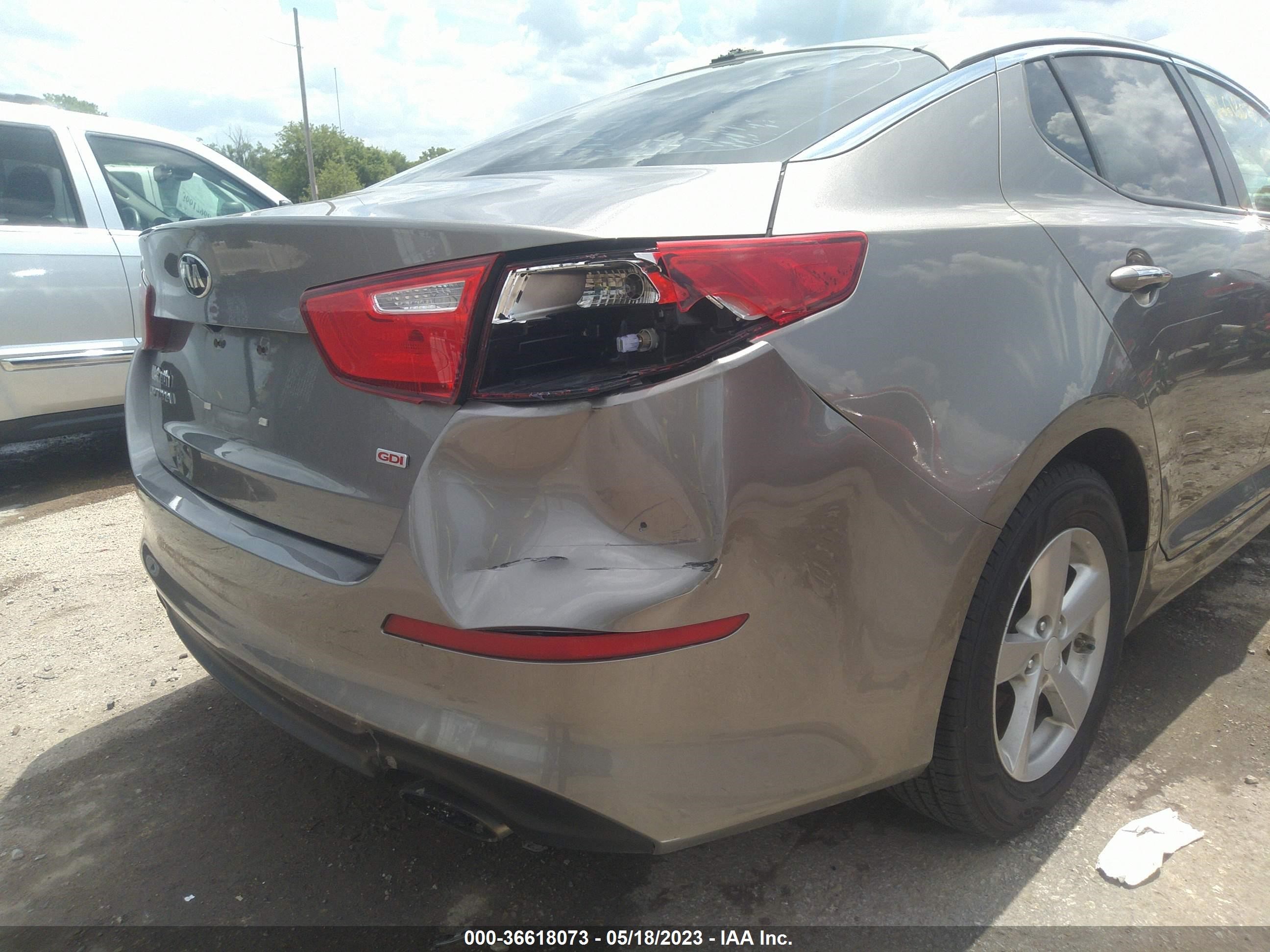 Photo 5 VIN: 5XXGM4A79FG382171 - KIA OPTIMA 