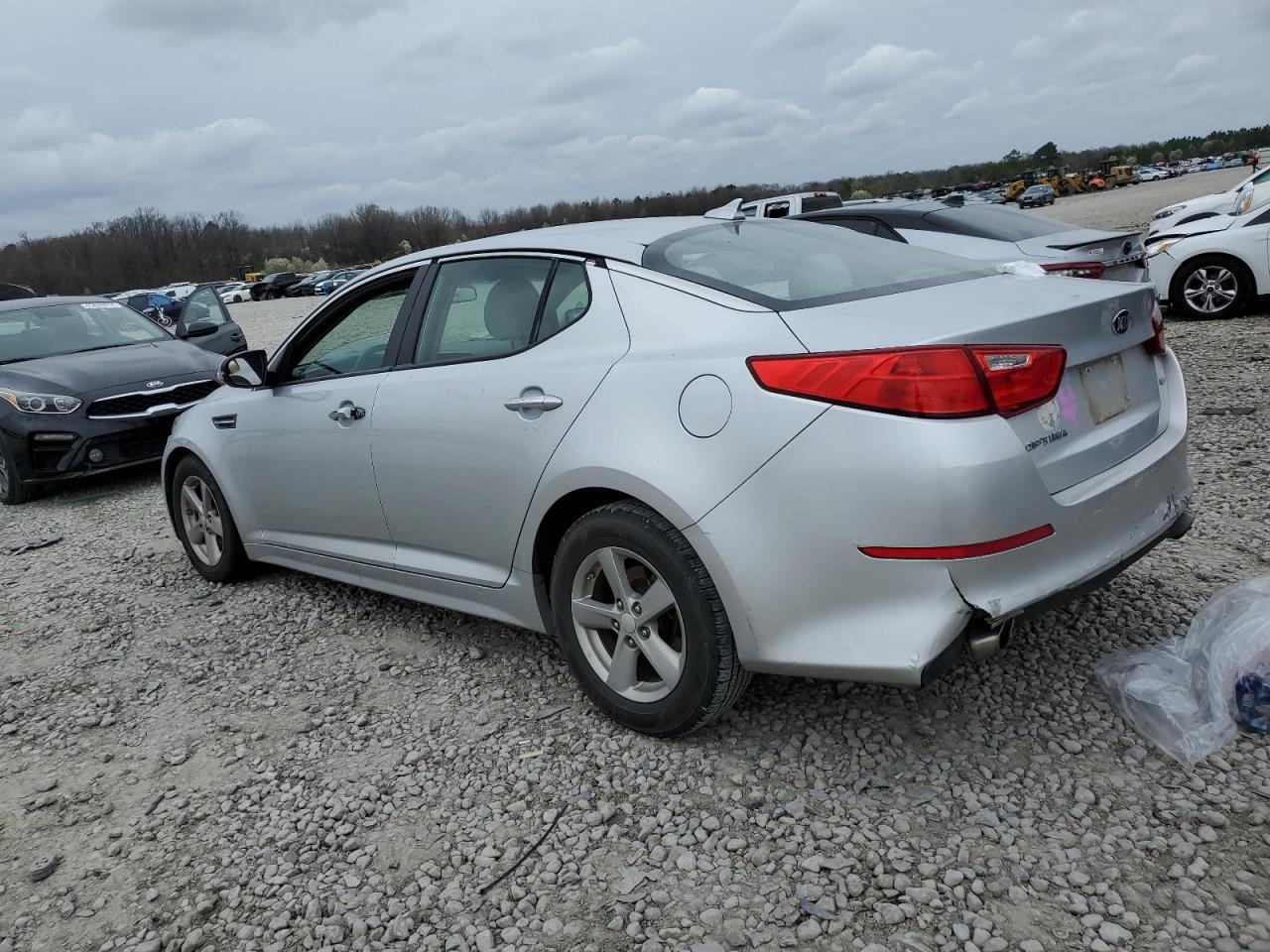 Photo 1 VIN: 5XXGM4A79FG425617 - KIA OPTIMA 