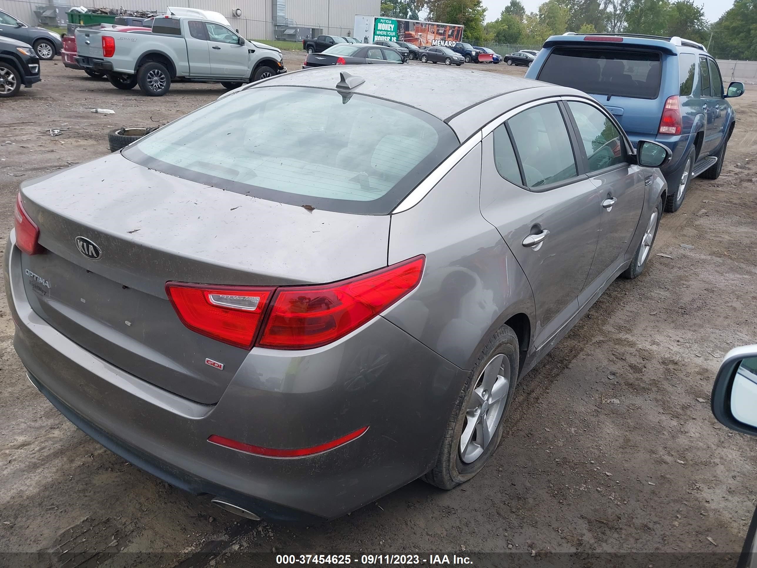 Photo 3 VIN: 5XXGM4A79FG463459 - KIA OPTIMA 