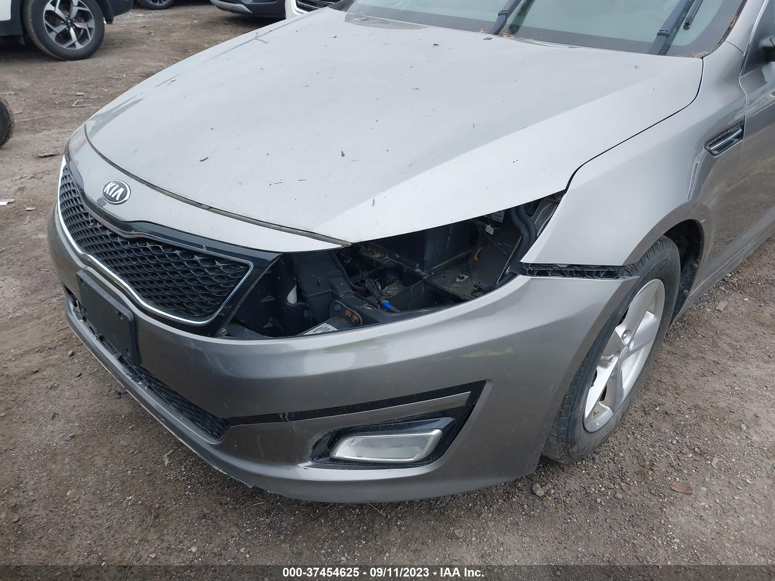 Photo 5 VIN: 5XXGM4A79FG463459 - KIA OPTIMA 