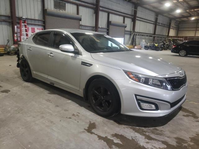 Photo 3 VIN: 5XXGM4A79FG480911 - KIA OPTIMA LX 