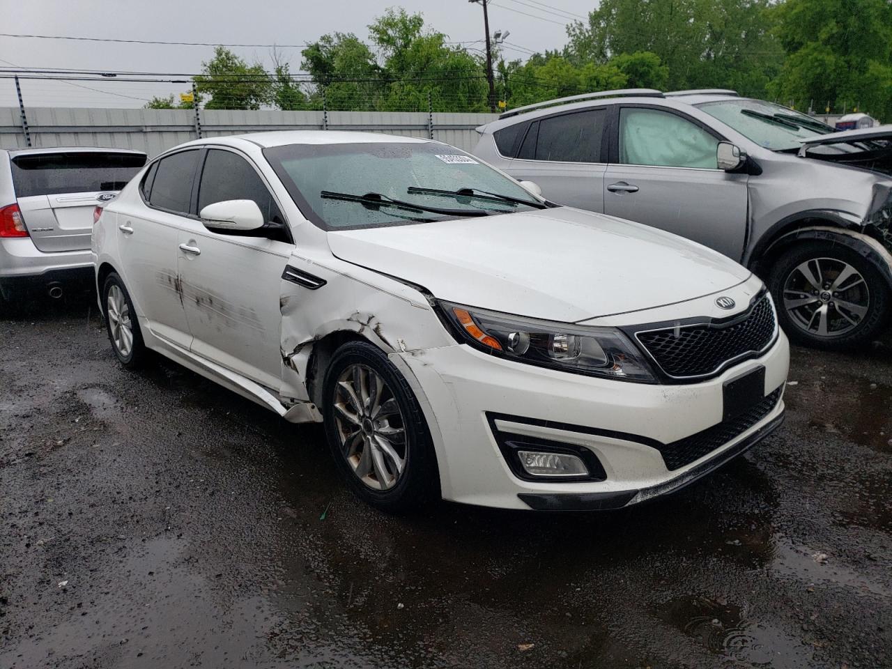 Photo 3 VIN: 5XXGM4A79FG495912 - KIA OPTIMA 