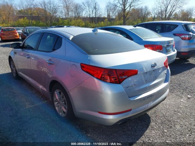 Photo 2 VIN: 5XXGM4A7XCG021558 - KIA OPTIMA 