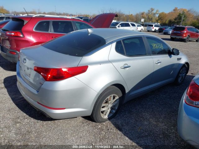 Photo 3 VIN: 5XXGM4A7XCG021558 - KIA OPTIMA 