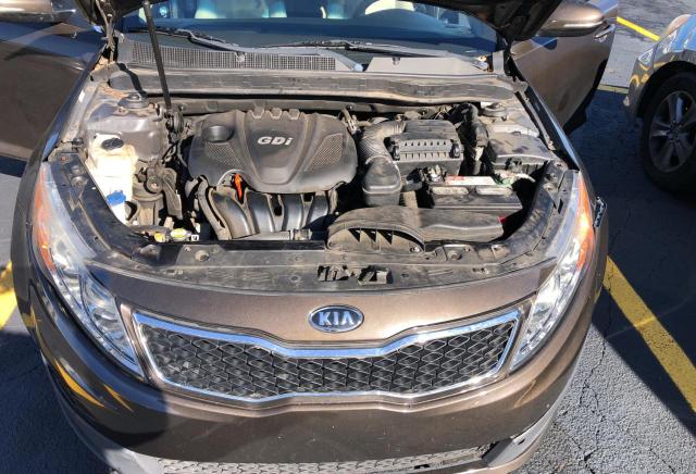 Photo 6 VIN: 5XXGM4A7XCG029014 - KIA OPTIMA LX 