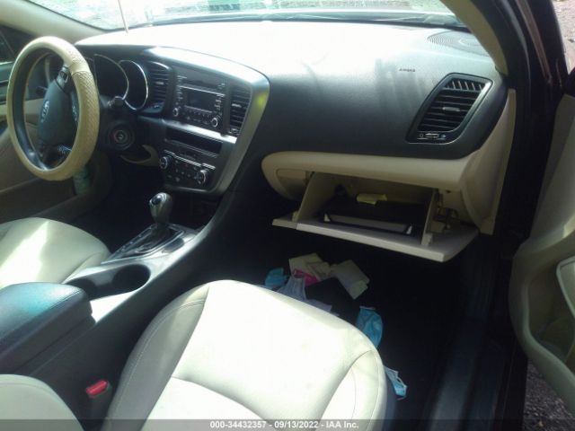 Photo 4 VIN: 5XXGM4A7XCG053099 - KIA OPTIMA 