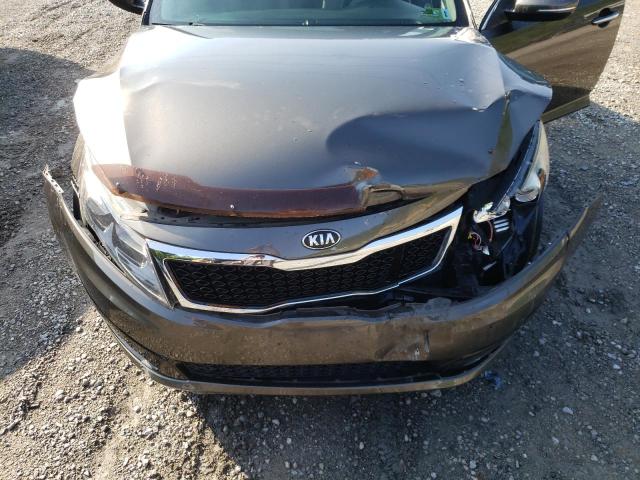 Photo 10 VIN: 5XXGM4A7XDG137599 - KIA OPTIMA LX 