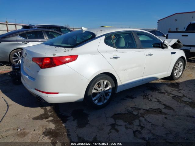 Photo 3 VIN: 5XXGM4A7XDG138848 - KIA OPTIMA 